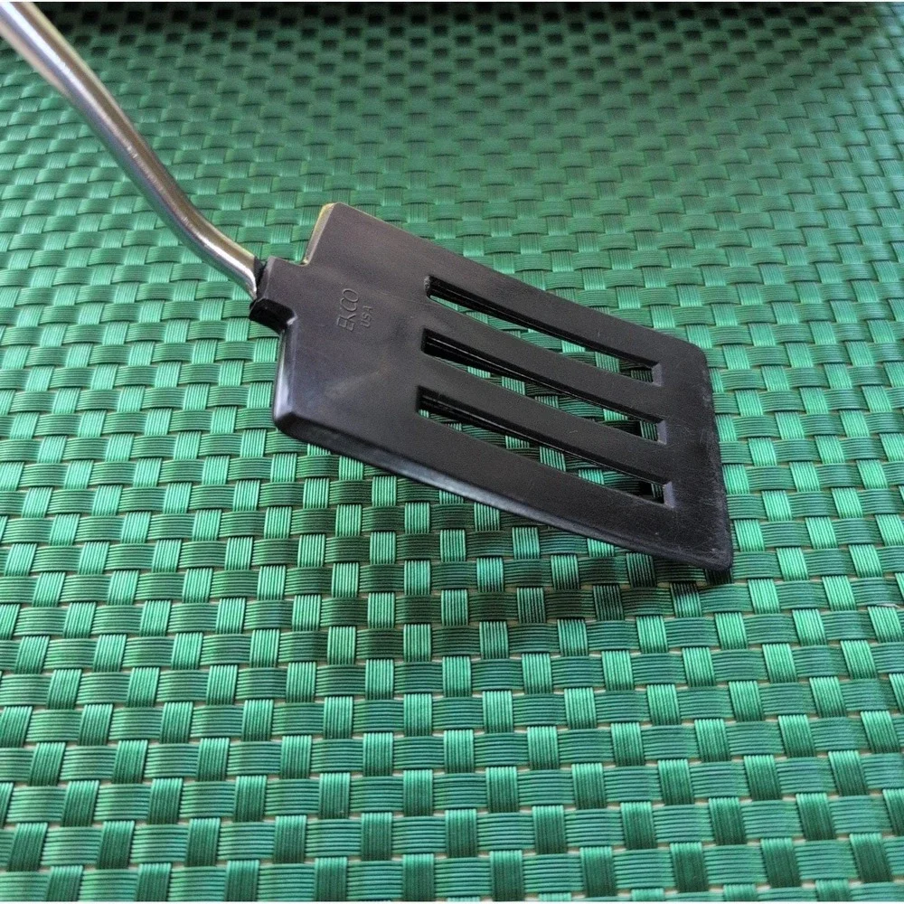 EKCO Spatula Slotted Black Nylon With Wooden Handle. Slightly Flexible Vtg USA